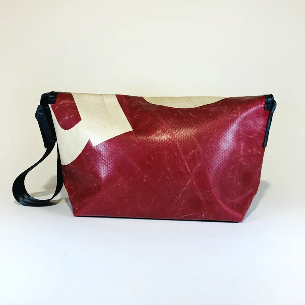 LOKET - FREITAG - F42 SURFSIDE 6