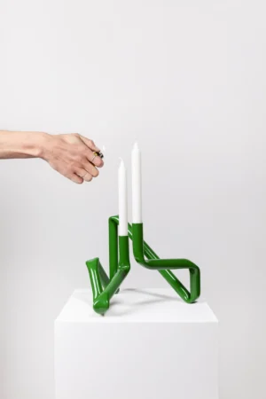 LOKET - OAT studio - Bucatini candle holder grass green